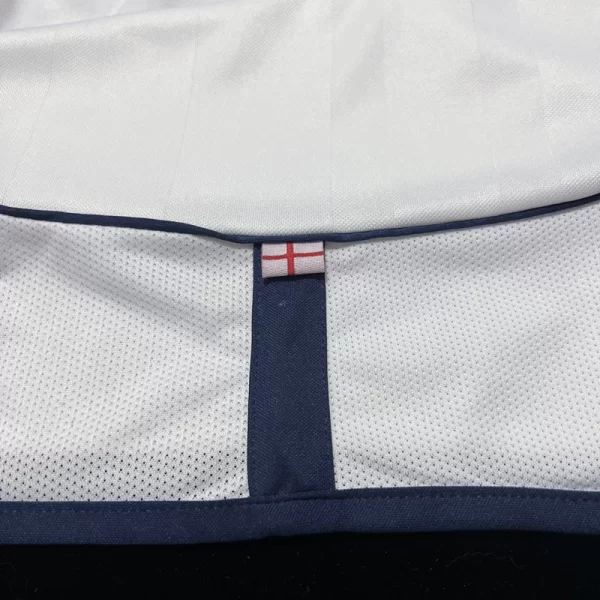 England 2002-03 Home Retro Jersey - Image 2