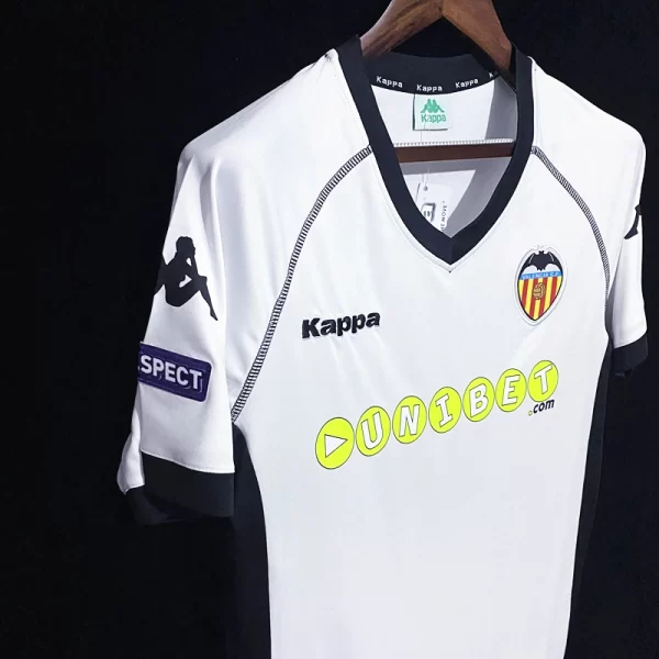 Valencia 2011-12 Home Retro Jersey - Image 4