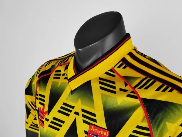 Arsenal 1991-93 Away Retro Jersey - Image 4