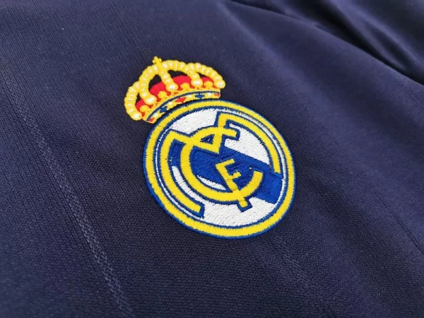 Real Madrid 2012-13 Away Retro Jersey - Image 6