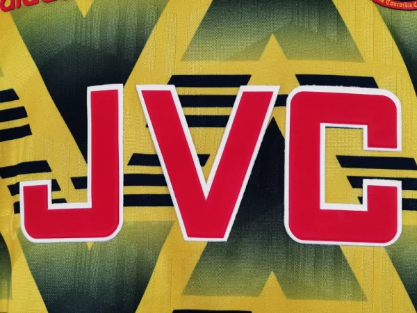 Arsenal 1991-93 Away Retro Jersey - Image 8
