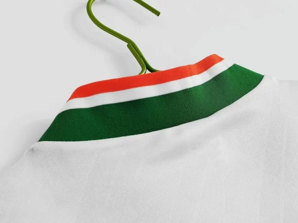 Ireland 1994-95 Away Retro Jersey - Image 8