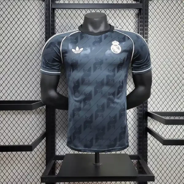 Real Madrid 2025-26 Co-Branded Jersey Player Version 4