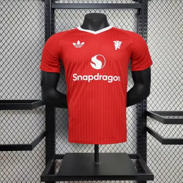 Manchester United 2025-26 Co-Branded Jersey Player Version 4