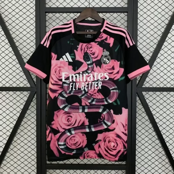 Real Madrid 2025-26 Special Edition Jersey Fan Version 5