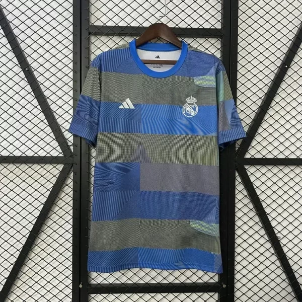 Real Madrid 2025-26 Training Jersey Fan Version 3
