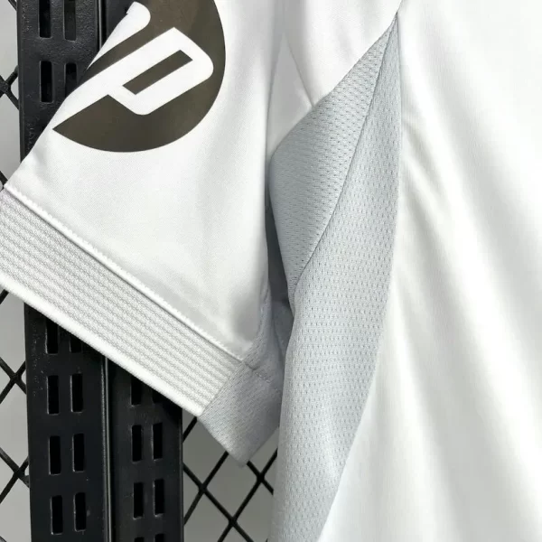 Real Madrid 2025-26 Home Jersey Fan Version - Image 10
