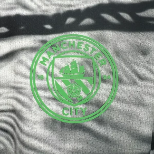 Manchester City 2025-26 Black and Gray Concept Jersey Fan Version - Image 2
