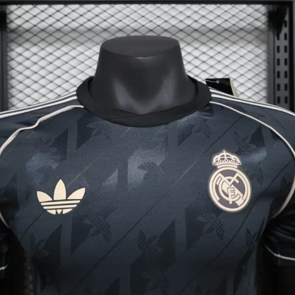 Real Madrid 2025-26 Co-Branded Jersey Player Version 4 - Image 3