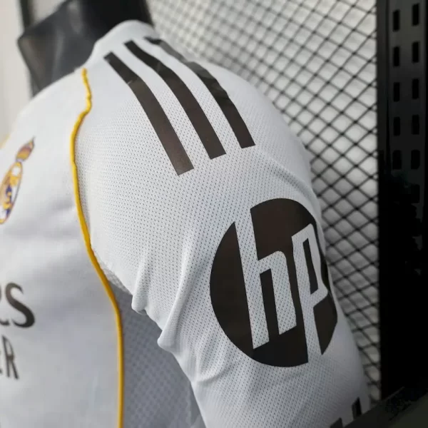 Real Madrid 2025-26 Home Jersey Long Sleeves Player Version - Image 3