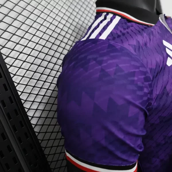 Manchester United 2025-26 Purple Special Edition Jersey Player Version - Image 3