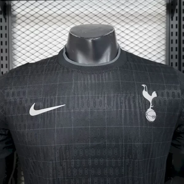 Tottenham Hotspur 2025-26 Away Jersey Player Version - Image 3