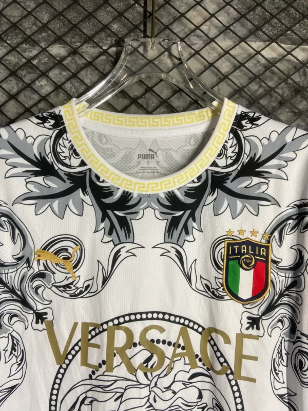 Italy 2024-25 Special Edition Fan Version - Image 4