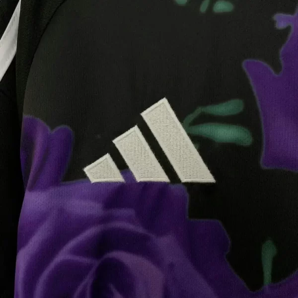 Real Madrid 2025-26 Special Edition Jersey Fan Version 4 - Image 3