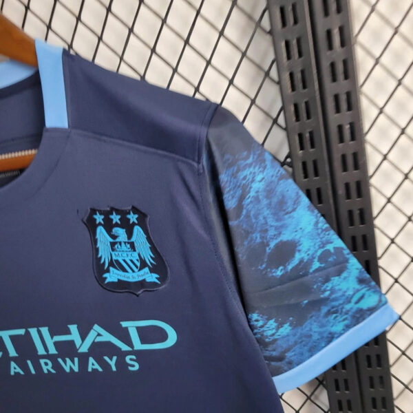 Manchester City 2015-16 Away Retro Jersey - Image 3