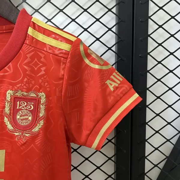 Bayern Munich 2025-26 125th Anniversary Kids Kit - Image 3