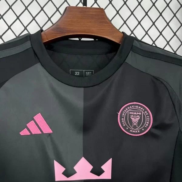 Inter Miami 2025-26 Away Kids Kit - Image 3