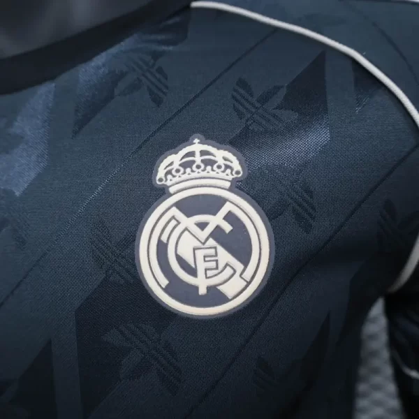 Real Madrid 2025-26 Co-Branded Jersey Player Version 4 - Image 4