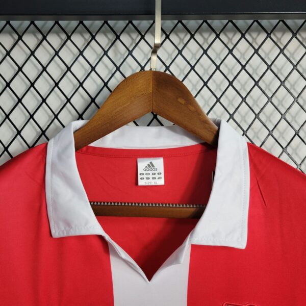 Benfica 2004-05 Retro Jersey - Image 4
