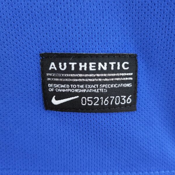 Boca Juniors 2010-11 Home Retro Jersey - Image 4