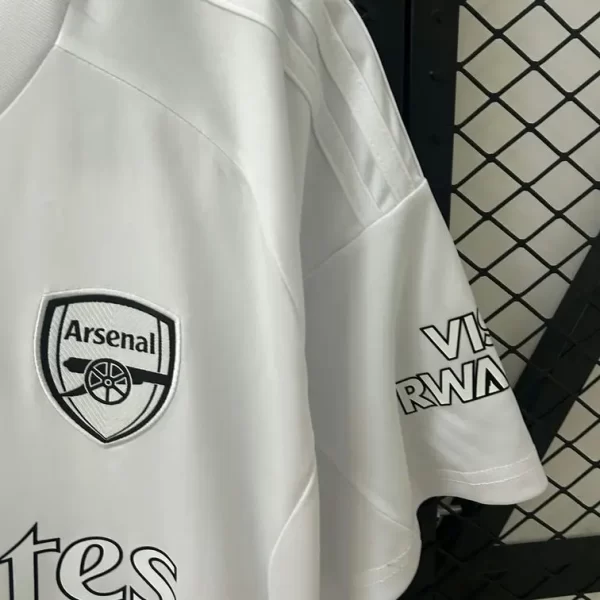 Arsenal 2025-26 Special Edition Jersey Fan Version 1 - Image 4