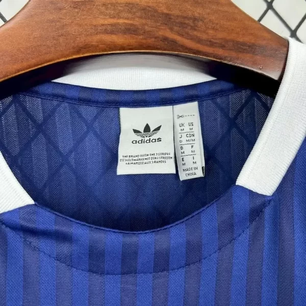 Arsenal 2025-26 Special Edition Jersey Fan Version 2 - Image 4
