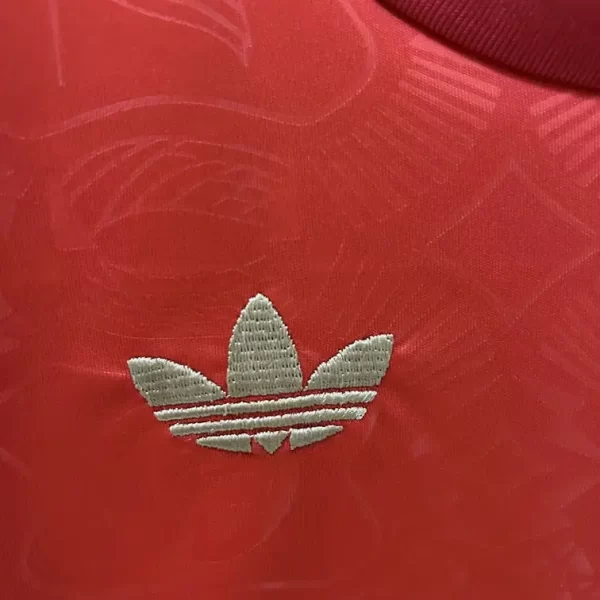 Bayern Munich 2025-26 125th Anniversary Kids Kit - Image 4