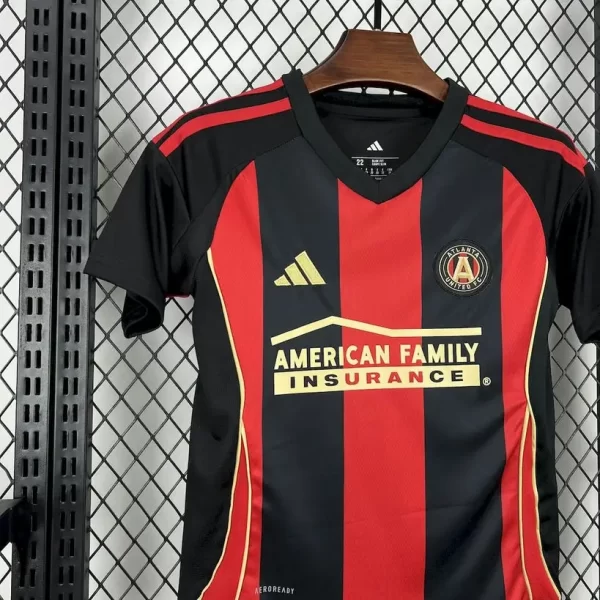 Atlanta United 2025-26 Home Kids Kit - Image 4