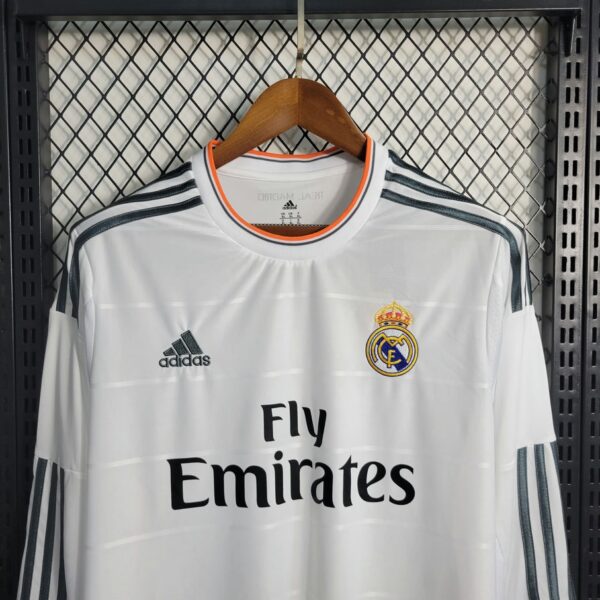 Real Madrid 2013-14 Home Long Sleeve Retro Jersey - Image 5