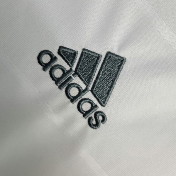 Real Madrid 2013-14 Home Long Sleeve Retro Jersey - Image 6