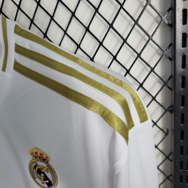 Real Madrid 2019-20 Long Sleeve Retro Jersey - Image 6