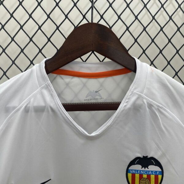 Valencia 2006-07 Main Retro Jersey - Image 6