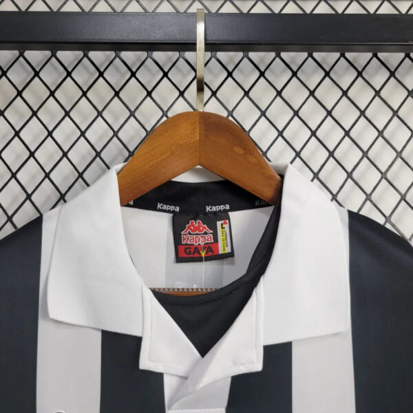 Juventus 1998-99 Home Retro Jersey - Image 6