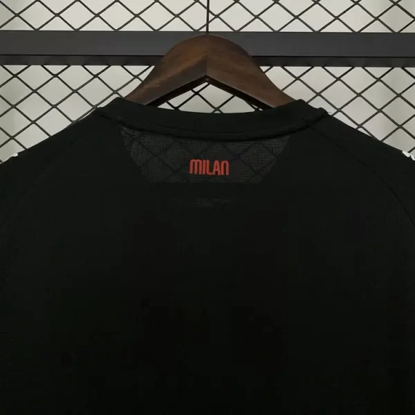 AC Milan 2025-26 Home Jersey Fan Version - Image 6