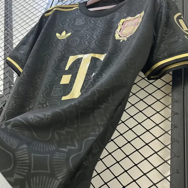 Bayern Munich 2025-26 Black 125th Anniversary Jersey Fan Version - Image 7