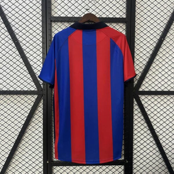 Barcelona 2001-02 Home Retro Jersey - Image 2