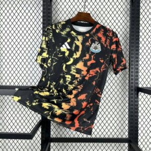 Newcastle United 2025-26 Pre-Match Training Jersey