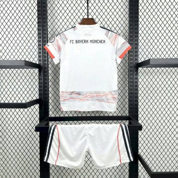 Bayern Munich 2025-26 Away Kids Kit - Image 2