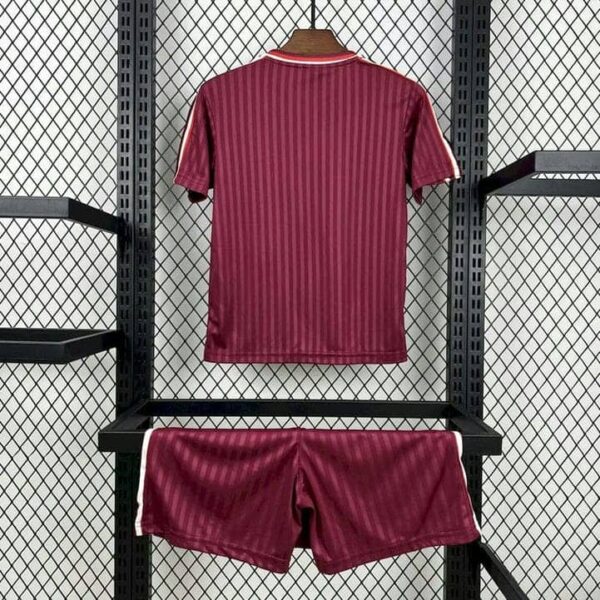 Bayern Munich 2025-26 Terrace Icons Kids Kit - Image 2