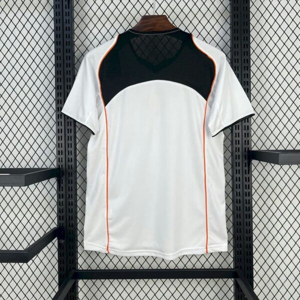Valencia CF 2004-05 Home Retro Jersey - Image 2