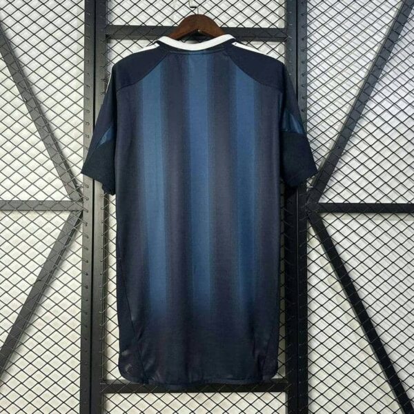 Newcastle United 2005-06 Away Retro Jersey - Image 2