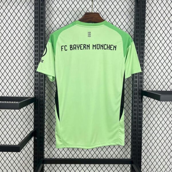 Bayern Munich 2025-26 Green Goalkeeper Jersey - Image 2