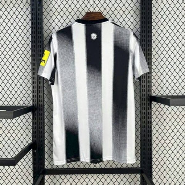 Newcastle United 2025-26 Home Jersey Fan Version - Image 2