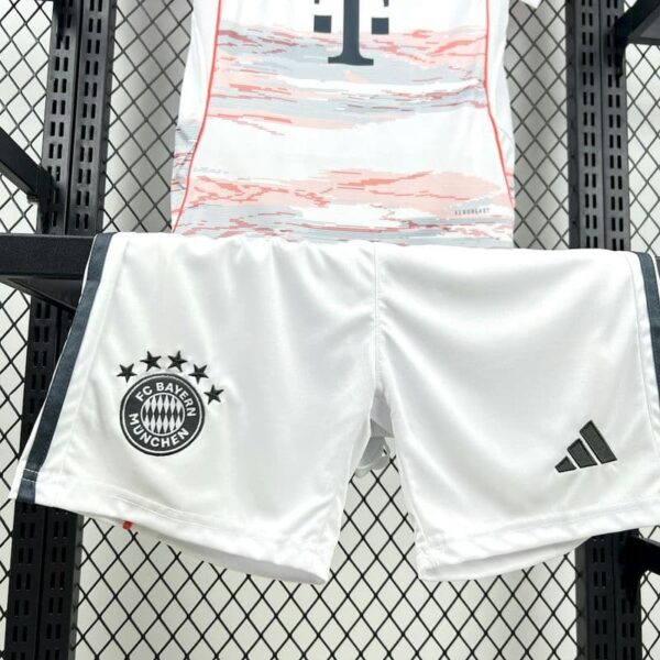 Bayern Munich 2025-26 Away Kids Kit - Image 3