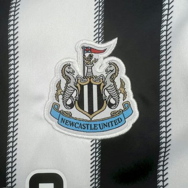 Newcastle United 2025-26 Home Kids Kit - Image 3