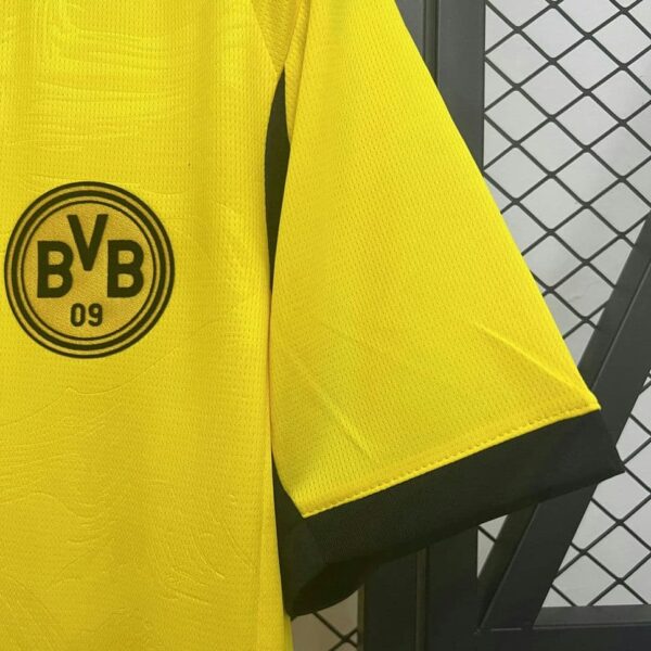 Borussia Dortmund 2025-26 Yellow Minimalist Special Edition Jersey - Image 3