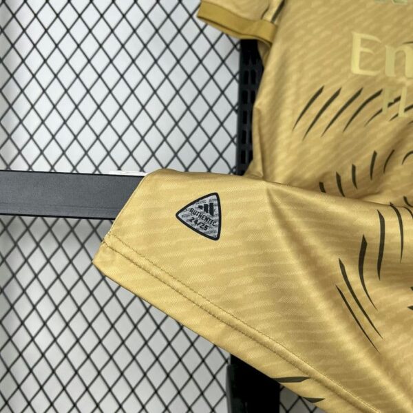 Real Madrid 2025-26 Gold Pre-Match Training Jersey - Image 3