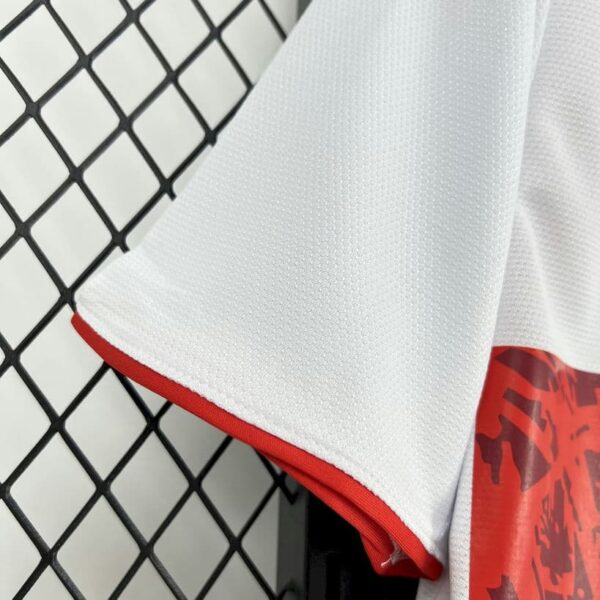 Stuttgart 2006-07 Home Retro Jersey - Image 4