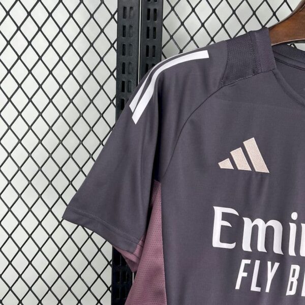 Arsenal 2024-25 Tiro Pre-Match Training Jersey - Image 4