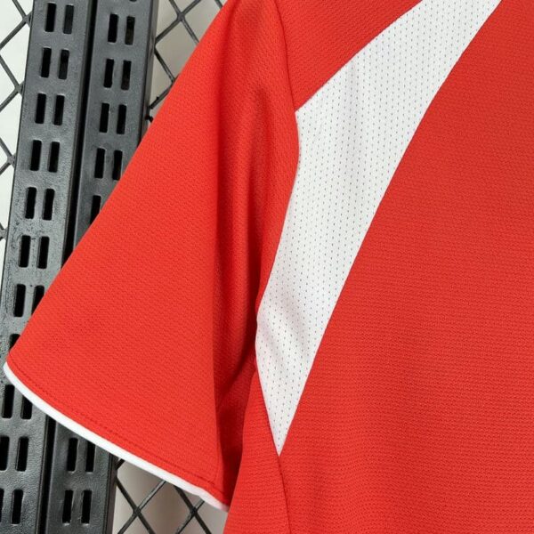 Stuttgart 2006-07 Away Retro Jersey - Image 7